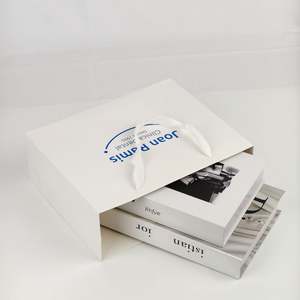 Sacs en papier écologiques personnalisés avec poignée pour vêtements/chaussures, emballage cadeau avec logo - Product Image 2