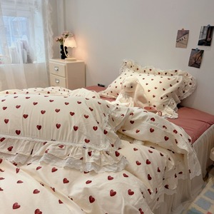 Set di Biancheria da Letto in Cotone Coreano a 4 Pezzi con Volant e Pizzo, Copripiumino in Morbido Cotone Lavato con Stampa di Cuori - Product Image 4