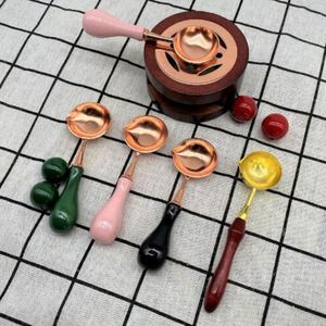 Cuchara para Sellos de Cera con Mango de Madera y Latón en Tres Colores, con Logotipo y Forma Personalizados, Reutilizable para Sellar Macarons Navideños - Product Image 2