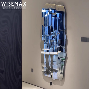 WISEMAX MUEBLES <span class=keywords><strong>Italiano</strong></span> Irregular Acrílico Espejo <span class=keywords><strong>de</strong></span> pared Luz Lujo Forma única Empalme <span class=keywords><strong>Diseño</strong></span> Espejo para la decoración del hotel - Product Image 5
