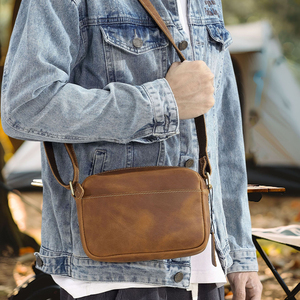 Tas selempang kulit kuda gila uniseks, tas bahu kurir minimalis modis pria grosir - Product Image 5