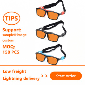 Gafas Deportivas Anticolisión Resistentes a Impactos con Lentes Naranjas que Bloquean el 100% de la Luz Azul y Correa Ajustable para Fútbol y Baloncesto - Product Image 2