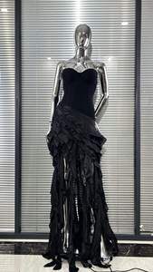 Nuovo Abito <span class=keywords><strong>da</strong></span> <span class=keywords><strong>Sera</strong></span> Elegante Stile Celebrità Senza Spalline con Scollo a V e Schiena Scoperta, con Volant e Motivo Floreale, Maxi in Pizzo Naturale XS - Product Image 2