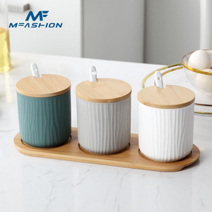 Mfashion Nordic household ceramic Spice jar seasoning box bottle salt sugar shaker kitchen utensils set with lid and spoon