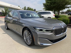 USD 2022 7 Series 750i xDrive con navegación y AWD Volante a la izquierda Volante a la derecha 2025 Ofertas Venta <span class=keywords><strong>de</strong></span> autos <span class=keywords><strong>de</strong></span> <span class=keywords><strong>segunda</strong></span> <span class=keywords><strong>mano</strong></span> - Product Image 2