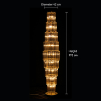 Haute qualité nouveau Design décoration de scène d'événement de mariage Guide routier pièce maîtresse métal et verre Led lumière de mariage