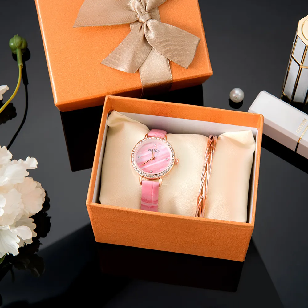 Chinese Groothandel Horloges Meisjes Cadeau Set Horloge Box Vrouwen Low Moq Nieuwe Stijl 2023 Armbanden Op Maat Logo Polshorloge Groothandel