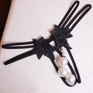 Ding Zhi Mei Jarretière en nylon à entrejambe ouvert avec perles pour femme, Été 2023 - Product Image 1