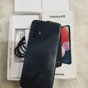 Teléfono con Batería de Larga Duración Más Vendido, Teléfonos Inteligentes A13 Usados al por Mayor - Product Image 2