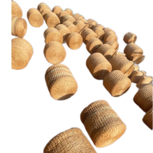 Cadeau de vacances en osier de rotin brun personnalisable Vietnam motif de panier de sac tissé à la main Source de lumière naturelle - Product Image 2