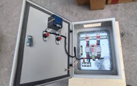 Boîte de commutation à double alimentation Conversion automatique Réacteur Disjoncteur MCB Type PC ATS Boîte de distribution d'énergie basse tension
