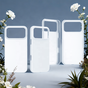 Custodie per iPhone 17 Pro Max Prosub all'ingrosso per sublimazione, personalizzabili con logo 3D, in PC rivestito, sottili, con chiusura a pulsante, vuote - Product Image 3