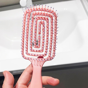 Large Curved Massage Comb Hollowed Out Arc Shape Wide Tooth Plastic Hairbrush For Volumizing High Crown Styling - Product Image 4