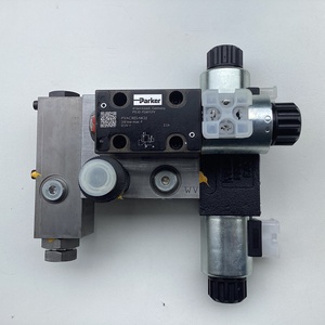Vannes de compensation de déplacement de pompe hydraulique proportionnelle PVCMEUDMN1 350 bars pour PV063 PV092 PV140 - Product Image 1
