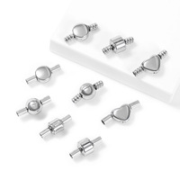 KAVNAR Bijoux de mode minimalistes de luxe léger en acier inoxydable poli avec fermoir magnétique multi-formes, vente en gros