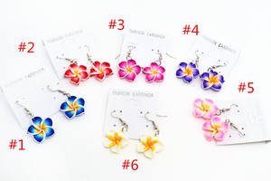 Boucles d'oreilles hawaïennes Plumeria gouttes de fleurs tropicales <span class=keywords><strong>Rubra</strong></span> avec zircon cubique bijoux Luau légers pour la fête - Product Image 4