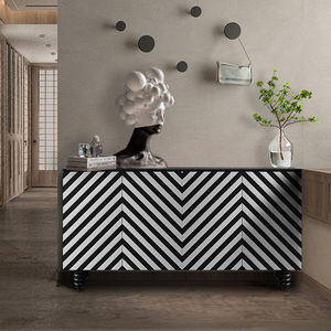 SUKE Armoire <span class=keywords><strong>console</strong></span> en bois massif noir et blanc Buffet à quatre portes à rayures zébrées Armoire latérale pour dîner <span class=keywords><strong>avec</strong></span> <span class=keywords><strong>tiroir</strong></span> de rangement - Product Image 6