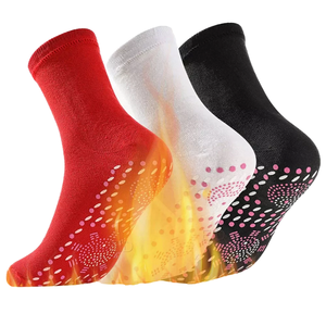 <span class=keywords><strong>Chaussettes</strong></span> de santé auto-chauffantes en <span class=keywords><strong>tourmaline</strong></span>, thérapie magnétique, <span class=keywords><strong>chaussettes</strong></span> décontractées montantes avec logo sur le revers inférieur, respirantes pour l'hiver – Vente en gros - Product Image 2