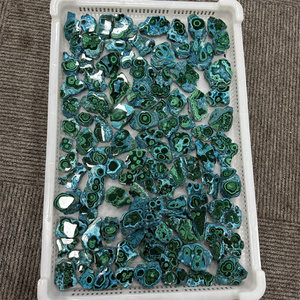 Spécimen de Chrysocolle Malachite en Anneaux Concentriques Botryoïdaux, Cristal de Guérison pour la Décoration Intérieure, <span class=keywords><strong>Collection</strong></span> Minérale, Vente en Gros - Product Image 2