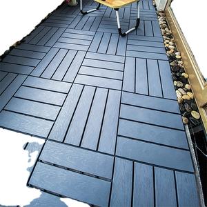 Carreaux de sol à emboîtement en plastique pour balcon extérieur en PP étanche, portables et bon marché, antidérapants - Product Image 2