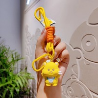 Porte-clés créatif en résine en forme d'ours de dessin animé, breloque pour clés de voiture, pendentif de sac pour filles, cadeau pour couple, Chine
