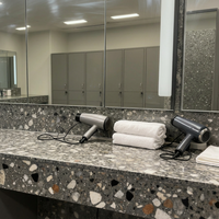 Dalle de terrazzo artificiel épaisse, terrazzo architectural, terrazzo fait main pour la rénovation intérieure