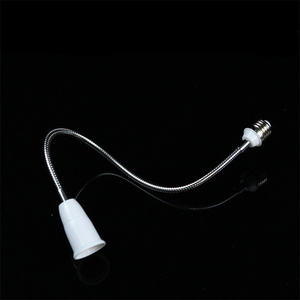 2pcs lot Extension de support de position flexible pour douille <span class=keywords><strong>E27</strong></span> réglable <span class=keywords><strong>E27</strong></span> à <span class=keywords><strong>E27</strong></span> Convertisseur de base pour <span class=keywords><strong>adaptateur</strong></span> d'extension d'<span class=keywords><strong>ampoule</strong></span> à vis - Product Image 3