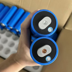 بطارية LifePO4 من فئة CATL ليثيوم أسطوانية v 25Ah خلية ليثيوم فوسفات الحديد مناسبة لعملاء الطاقة الشمسية - Product Image 4