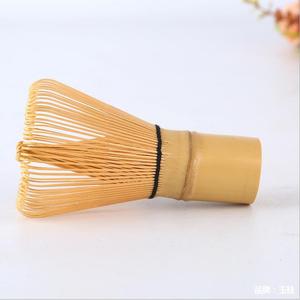 Fouet à matcha en bambou artisanal OEM, outil pour les amateurs de thé japonais, emballé dans un tube en papier pour les boissons au thé santé - Product Image 3