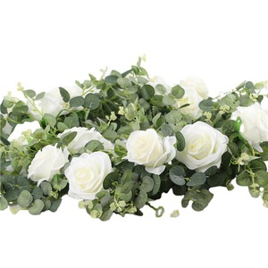 Shinhana Jun - Guirnalda de Rosas Artificiales de 2 m, Flores de Seda para Decoración de Bodas y Hogar, Hojas Verdes, Flores de Simulación - Product Image 5