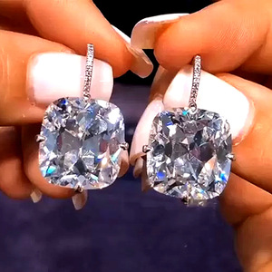 Orecchini Pendenti Quadrati per Donne, Eleganti Gioielli alla Moda - Product Image 2
