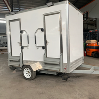 Toilette mobile portable, salle de bain mobile extérieure, toilette de camping avec toilette portable dans une remorque conteneur