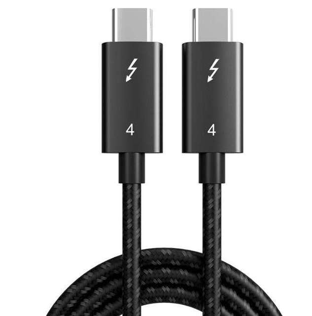 1m 5-Core Thunderbolt 4 Braided Data Cable with Anti-Slip Design Super Fast Charging and Data Transfer Durable 3A Cable 240W