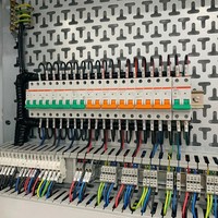 Panneau haute tension intérieur KYN28 homologué CE, entièrement étanche, en acier galvanisé pour la distribution d'énergie photovoltaïque nouvelle génération