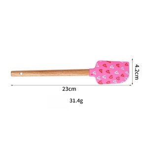 ไม้พายซิลิโคนสำหรับทำขนมวาเลนไทน์แบบขายส่ง ลายพิมพ์สวยงาม - Product Image 4