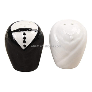 Quà Tặng Đám Cưới Tùy Chỉnh Logo Đáng Yêu Cô Dâu Và Chú Rể Muối Và Hạt Tiêu Shaker - Product Image 2