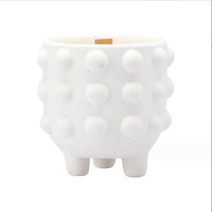 Contenedor de velas de cerámica al por mayor, tarros de velas de cerámica con tres pies - Product Image 1