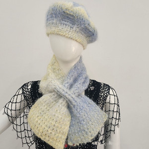 <span class=keywords><strong>Ensemble</strong></span> deux pièces automne-hiver pour <span class=keywords><strong>femme</strong></span> : <span class=keywords><strong>Béret</strong></span> fait main et <span class=keywords><strong>écharpe</strong></span> assortie, style vintage, effet changeant de couleur, pour artiste peintre - Product Image 5