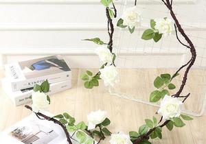 Planta Artificial Económica, Enredadera de Rosa de la Selva, Decoración de Pared de Alta Gama, Flores Artificiales de Plástico, Ramo de Ratán Navideño - Product Image 6