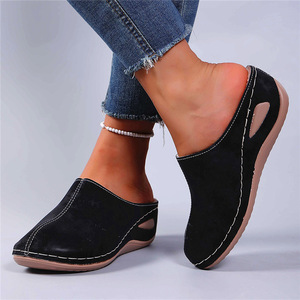 Chaussons mules décontractés pour femme, collection Automne Hiver 2026, grande taille, à bout fermé, à enfiler, à semelle compensée, doublés polaire, pour la maison - Product Image 3