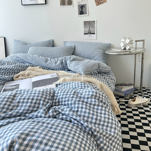 Readymade <strong>Checkered</strong> Polyester Duvet Cover Set Blued and White <strong>Bedsheet</strong> with 2 Pillowcases on Sale - Product Image 2