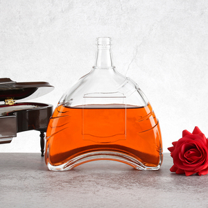 Tùy Chỉnh 500Ml 600Ml 750Ml Vodka Chai Thủy Tinh Rỗng Sang Trọng Rượu Bao Bì Cho Hiển Thị Câu Lạc Bộ Thanh Trang Trí Khắc Logo - Product Image 1