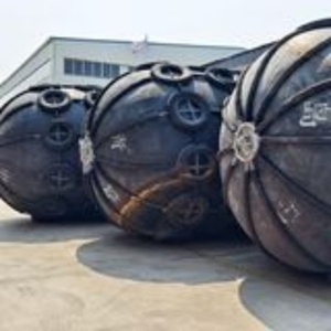 Defensa Neumática de Goma Duradera y Económica con Certificación CCS para Aplicaciones Marítimas - Product Image 4
