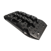 Kit d'outils d'urgence universel d'échelle de sauvetage pliable de 30cm * 58.3cm pour véhicules coincés piste de récupération de voiture de boue/sable