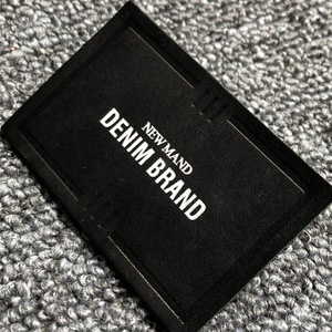 Groothandel Hoge Kwaliteit Op Maat Geperst Geëtst Logo Kleding Lederen Label Zwarte Lederen <span class=keywords><strong>Patch</strong></span> voor Kleding - Product Image 1