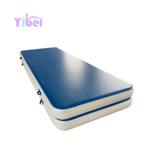 <span class=keywords><strong>Tapis</strong></span> <span class=keywords><strong>de</strong></span> gymnastique <span class=keywords><strong>gonflable</strong></span> sur piste d'air personnalisé <span class=keywords><strong>tapis</strong></span> d'entraînement en PVC disponible en longueurs <span class=keywords><strong>de</strong></span> 3m <span class=keywords><strong>4m</strong></span> 6m avec 10cm 20cm d'épaisseur pour une utilisation en salle <span class=keywords><strong>de</strong></span> sport - Product Image 1