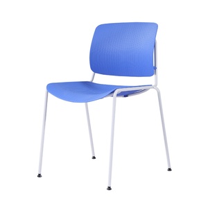 Chaise de salle à manger en plastique empilable moderne et économique avec pieds en métal pour l'école et l'atelier - Product Image 5
