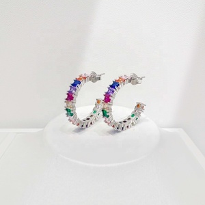ต่างหูเงินแท้ 925 ประดับพลอยหลากสี สไตล์เทนนิส ดีไซน์เรียบหรู ไม่ก่อให้เกิดอาการแพ้ ราคาโรงงาน เหมาะสำหรับคนชอบสไตล์มินิมอลและตะวันตก - Product Image 5