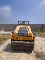 Compacteur routier compact Volvo DD25B de 2,5 tonnes, peinture d'origine. Mini-compacteur routier Volvo DD25B.