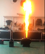 Machine à feu à trois têtes au GPL 200w Projecteur de flamme Scène Dmx Grande machine à feu